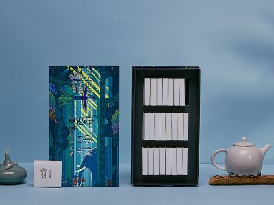 濟(jì)南茶葉禮盒定制廠家是如何搭配內(nèi)托的？